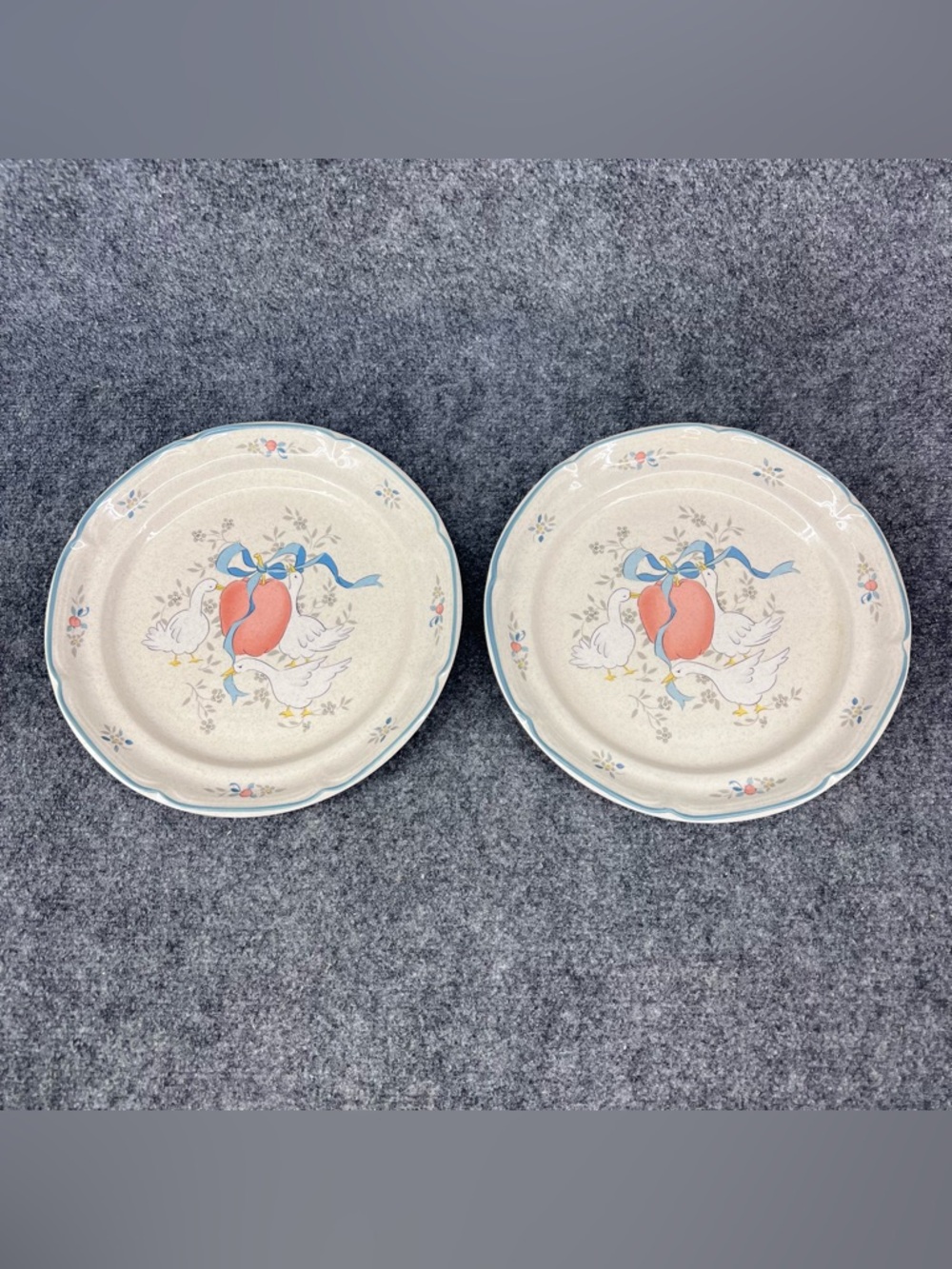 Lot Of 2 Vtg Marmalade International Dinner Plates Geese Bows 10.5" CottageCore